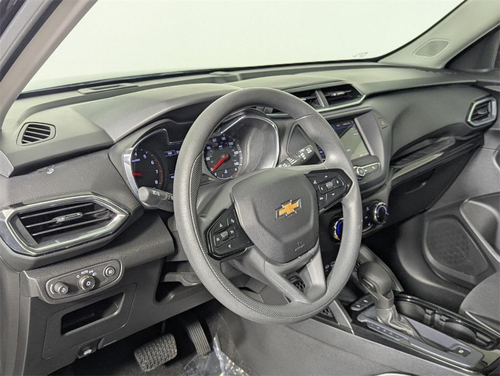 used 2023 Chevrolet TrailBlazer car, priced at $19,988