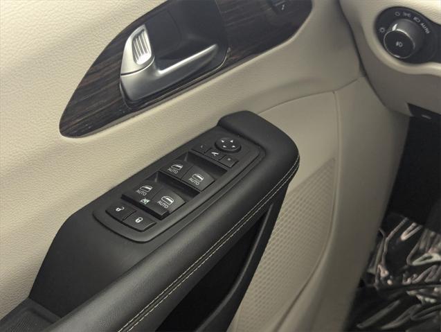 used 2023 Chrysler Pacifica Hybrid car, priced at $22,988