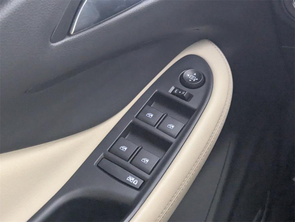 used 2019 Buick Envision car, priced at $15,988