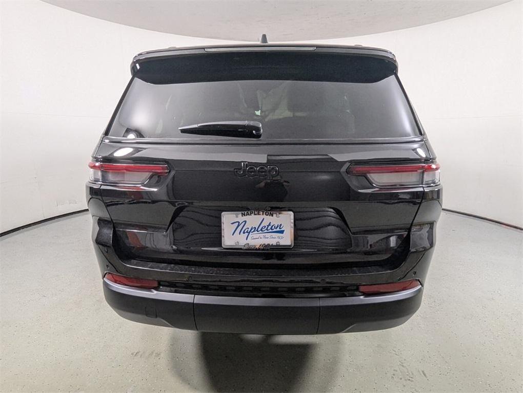new 2025 Jeep Grand Cherokee L car, priced at $41,255