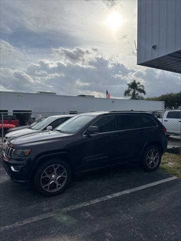 used 2018 Jeep Grand Cherokee car, priced at $15,999