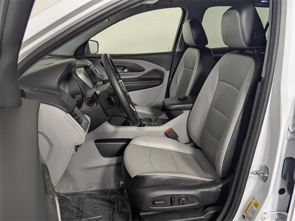 used 2024 GMC Terrain car, priced at $21,388