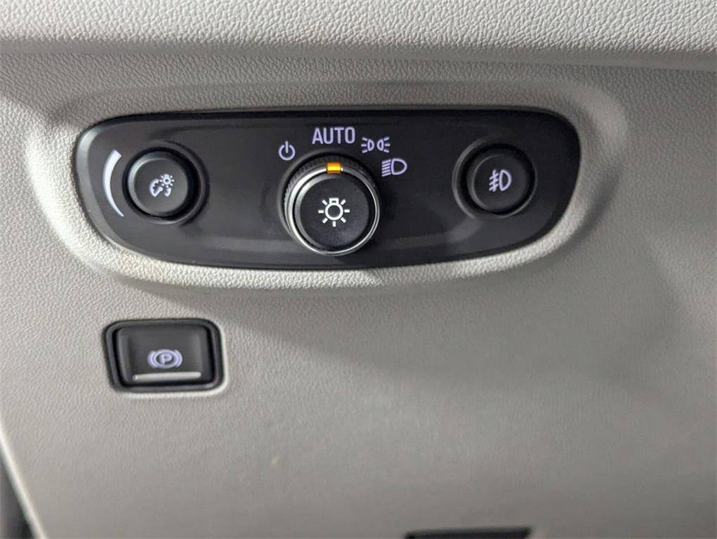 used 2024 GMC Terrain car, priced at $21,388