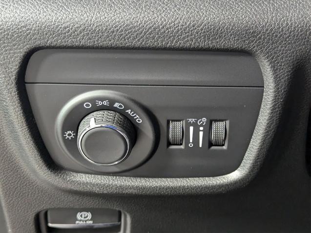 new 2025 Jeep Grand Cherokee L car, priced at $32,386