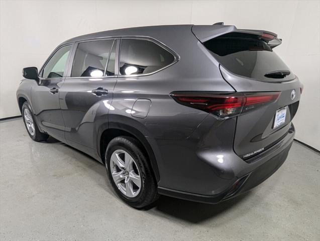 used 2024 Toyota Highlander car, priced at $35,499