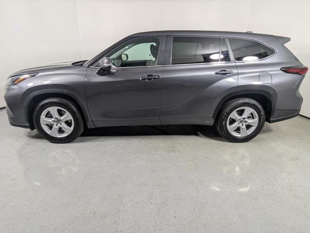 used 2024 Toyota Highlander car, priced at $35,499