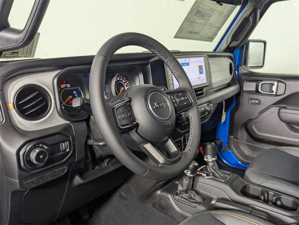 new 2025 Jeep Wrangler car, priced at $50,572