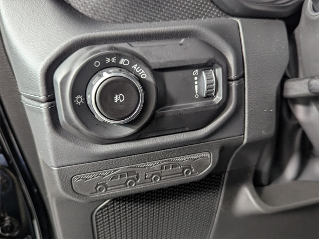 new 2025 Jeep Wrangler car, priced at $61,761