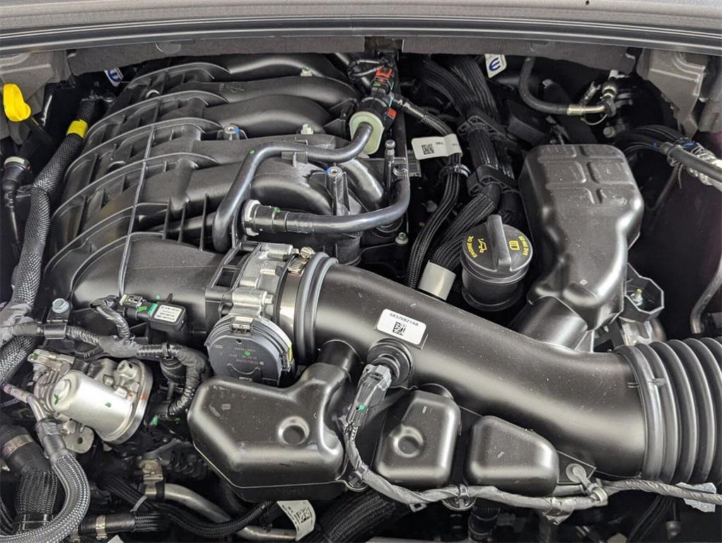 new 2025 Jeep Grand Cherokee car, priced at $44,544