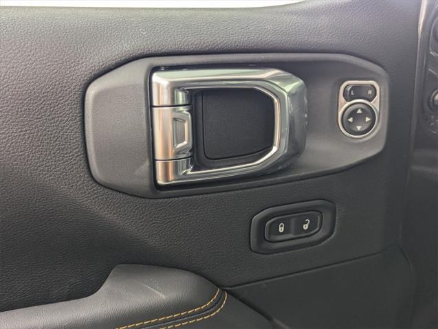 new 2025 Jeep Wrangler car, priced at $54,609