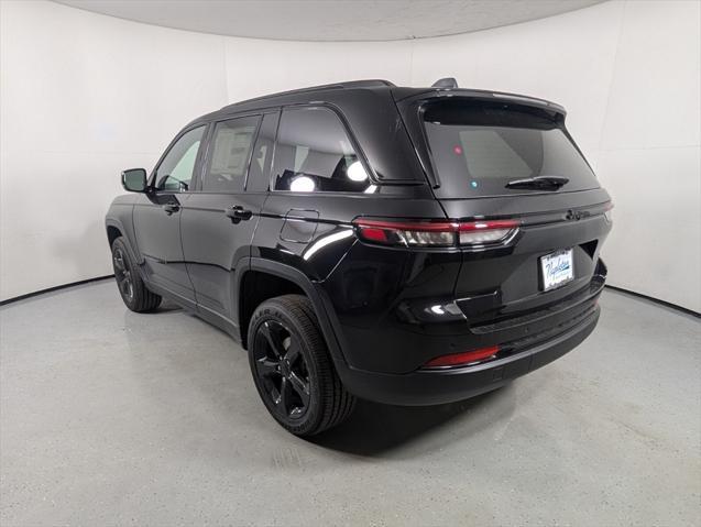 new 2025 Jeep Grand Cherokee car, priced at $42,675