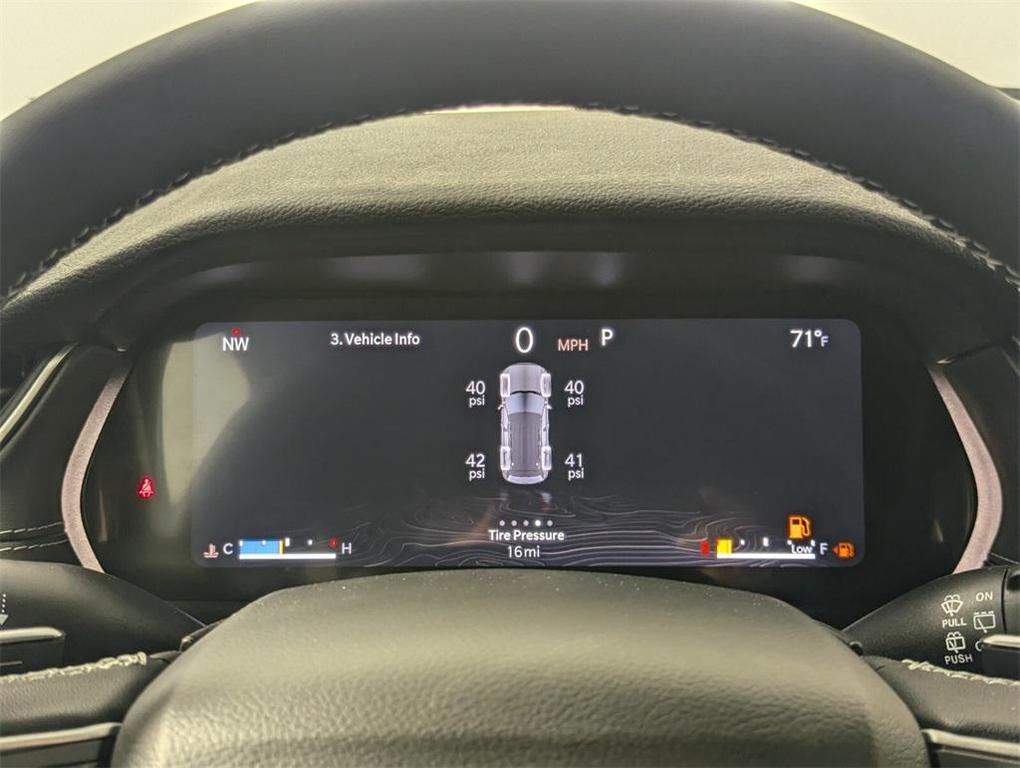 new 2025 Jeep Grand Cherokee car, priced at $36,249