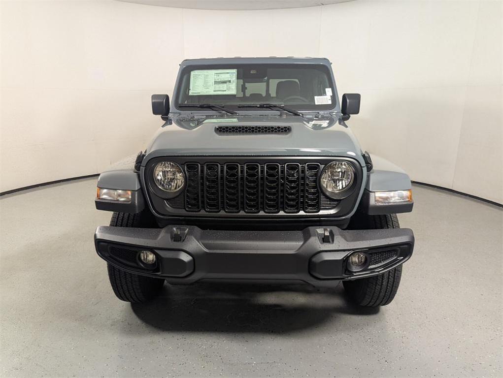new 2025 Jeep Gladiator car, priced at $42,158