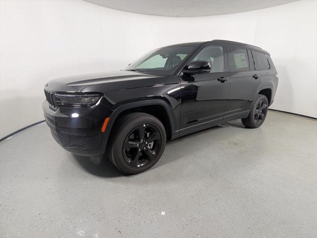 new 2024 Jeep Grand Cherokee L car, priced at $41,175