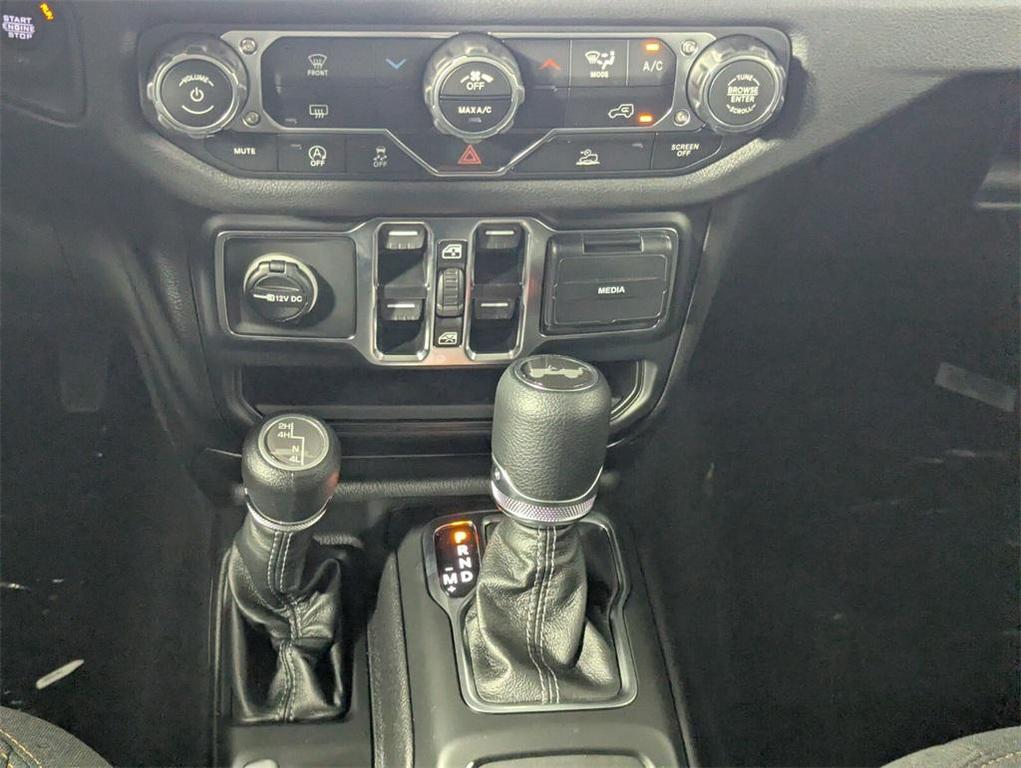 new 2026 Jeep Wrangler car, priced at $42,281
