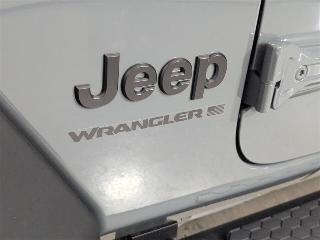 new 2026 Jeep Wrangler car, priced at $42,281