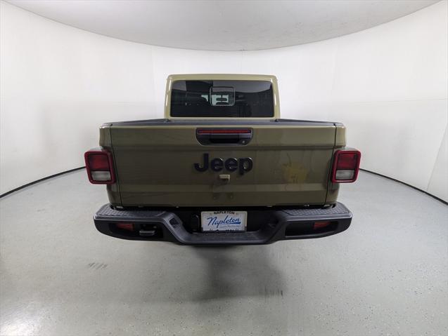 new 2025 Jeep Gladiator car, priced at $38,496
