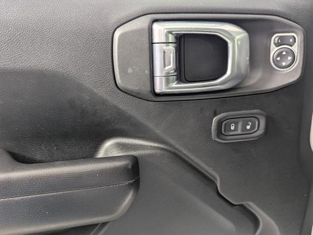 used 2021 Jeep Gladiator car, priced at $28,988