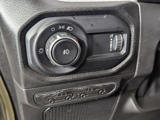 new 2025 Jeep Wrangler car, priced at $33,690