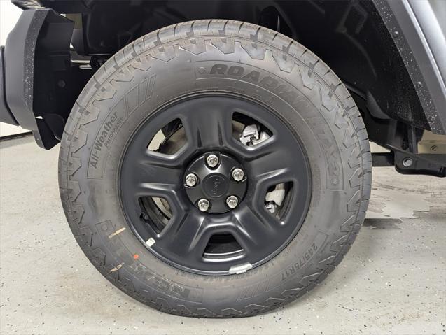 new 2025 Jeep Wrangler car, priced at $33,690