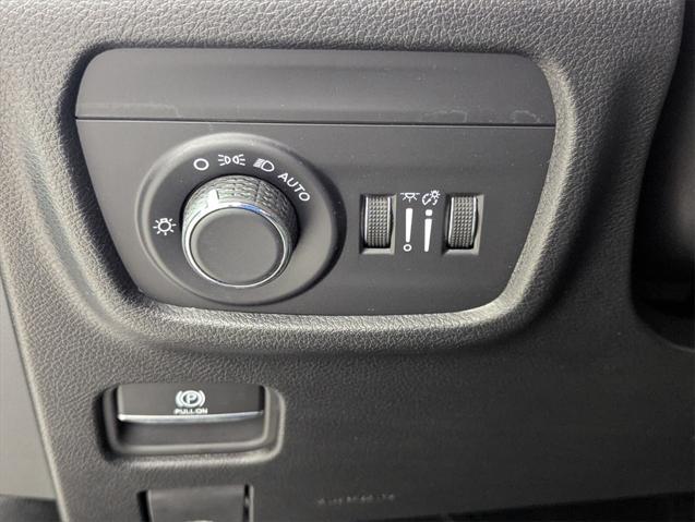 used 2024 Jeep Grand Cherokee car, priced at $30,488