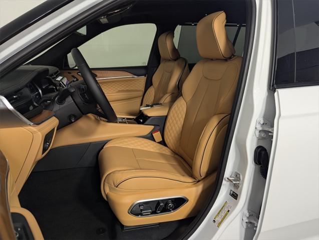 new 2025 Jeep Grand Cherokee L car, priced at $61,053