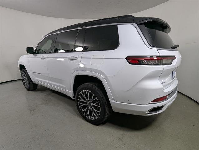 new 2025 Jeep Grand Cherokee L car, priced at $61,053