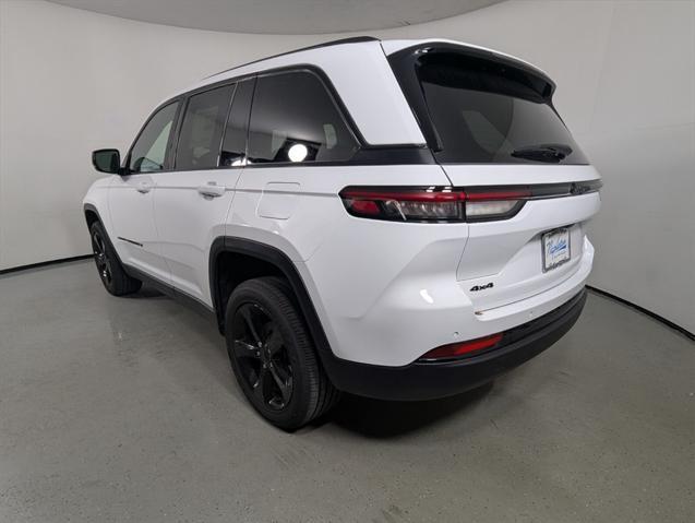 new 2024 Jeep Grand Cherokee car, priced at $38,580