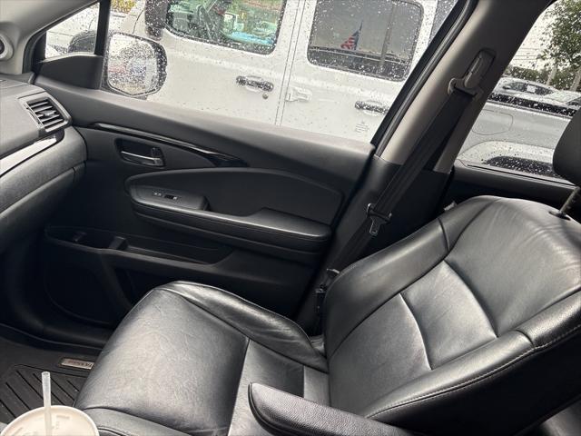 used 2016 Honda Pilot car, priced at $14,992