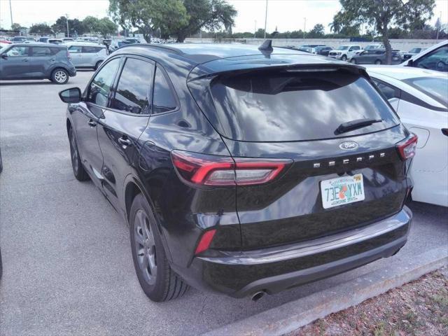 used 2023 Ford Escape car, priced at $19,992