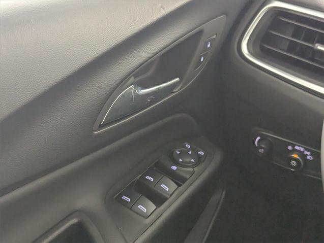 used 2024 Chevrolet Equinox car, priced at $19,992