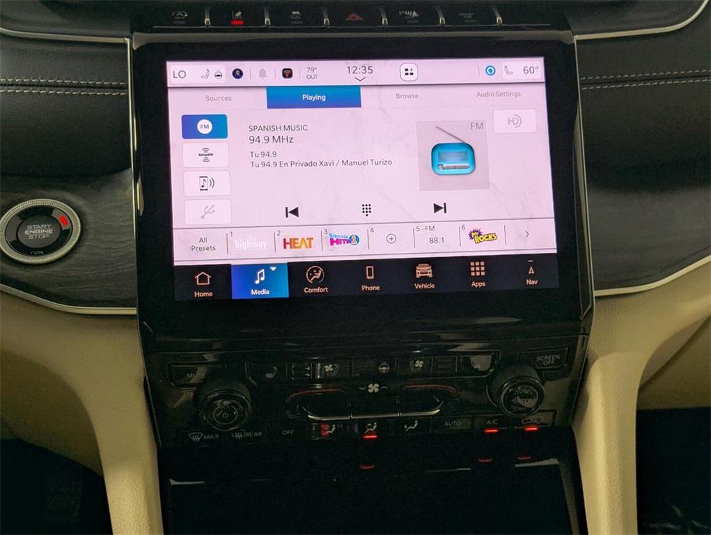 new 2025 Jeep Grand Cherokee L car, priced at $46,184