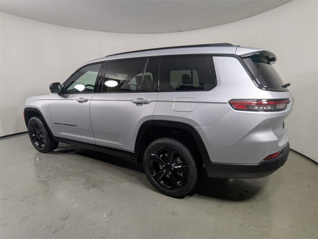new 2025 Jeep Grand Cherokee L car, priced at $46,184