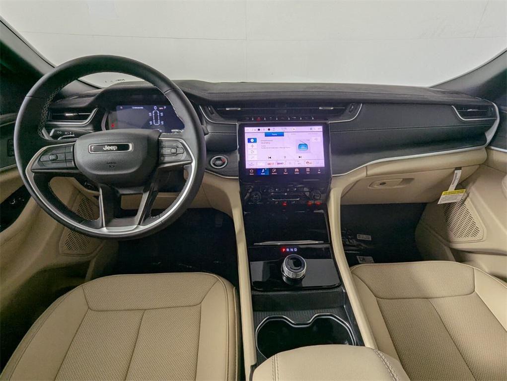 new 2025 Jeep Grand Cherokee L car, priced at $46,184