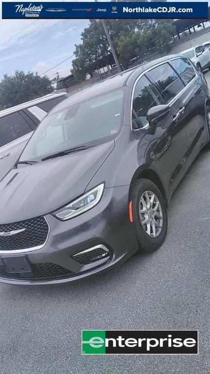 used 2023 Chrysler Pacifica car, priced at $21,788