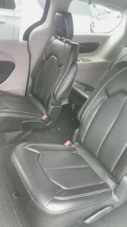 used 2023 Chrysler Pacifica car, priced at $21,788