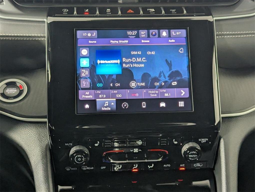 new 2025 Jeep Grand Cherokee L car, priced at $35,293