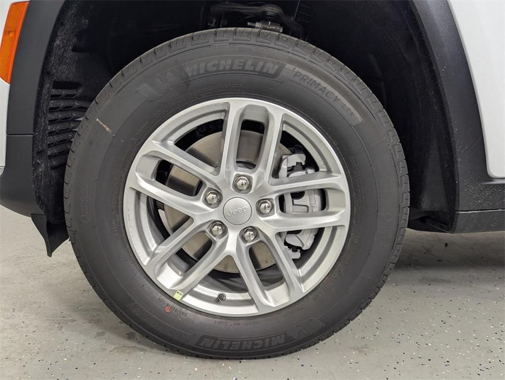 new 2025 Jeep Grand Cherokee L car, priced at $35,293