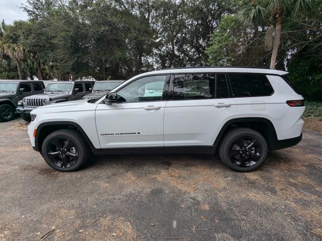 new 2024 Jeep Grand Cherokee L car, priced at $37,515