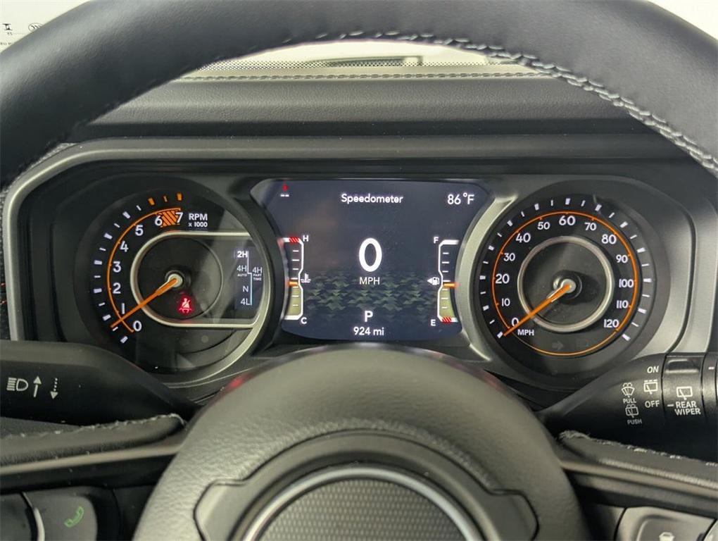 new 2025 Jeep Wrangler car, priced at $71,992