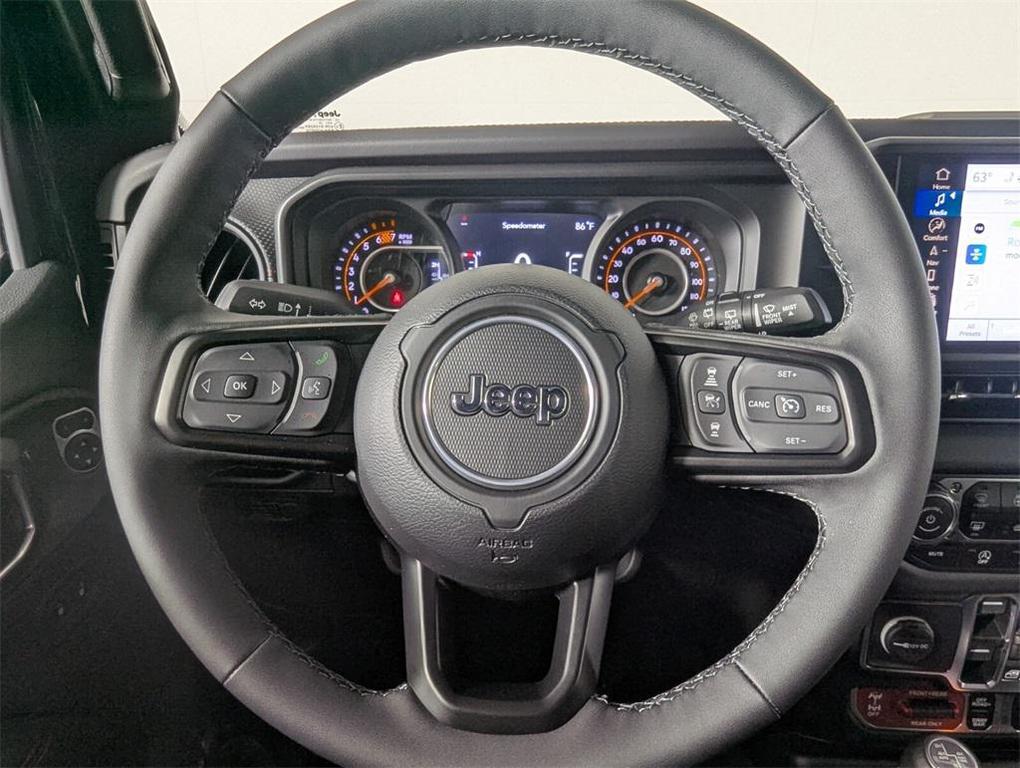 new 2025 Jeep Wrangler car, priced at $71,992