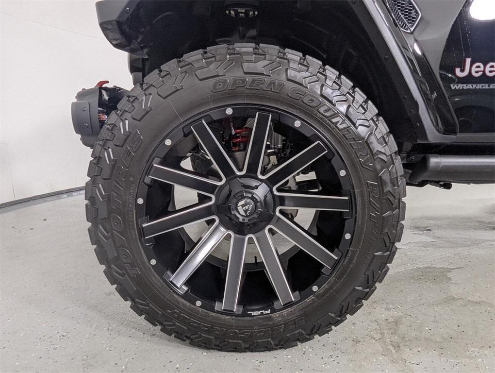 new 2025 Jeep Wrangler car, priced at $71,992