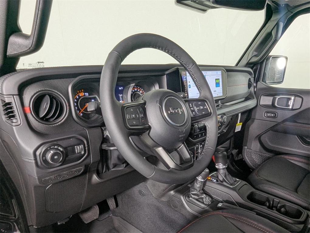 new 2025 Jeep Wrangler car, priced at $71,992