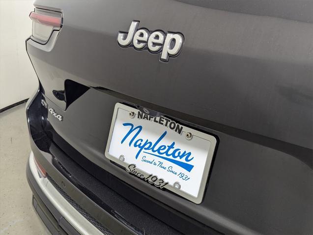used 2021 Jeep Grand Cherokee L car, priced at $25,992