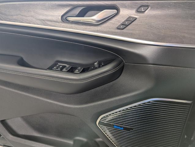 used 2021 Jeep Grand Cherokee L car, priced at $25,992