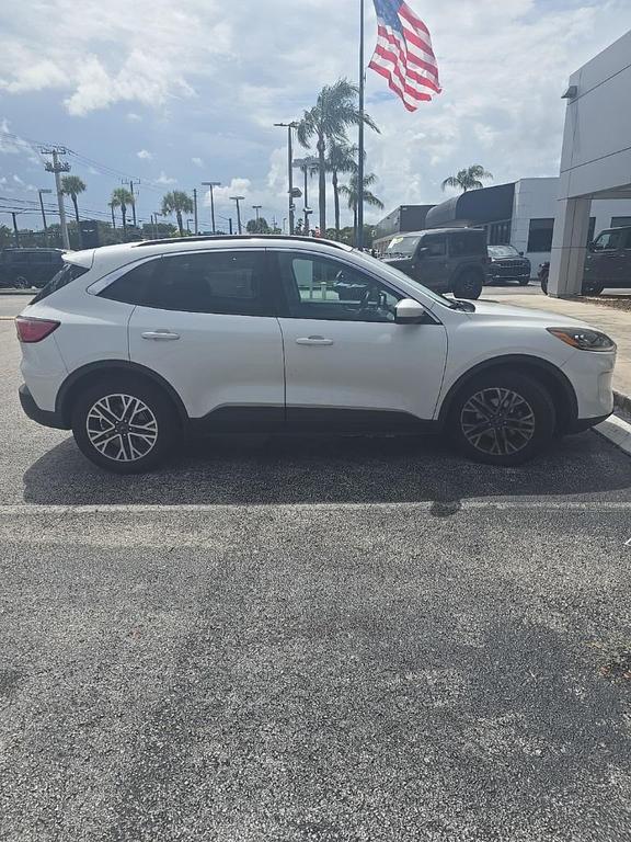 used 2020 Ford Escape car, priced at $12,788
