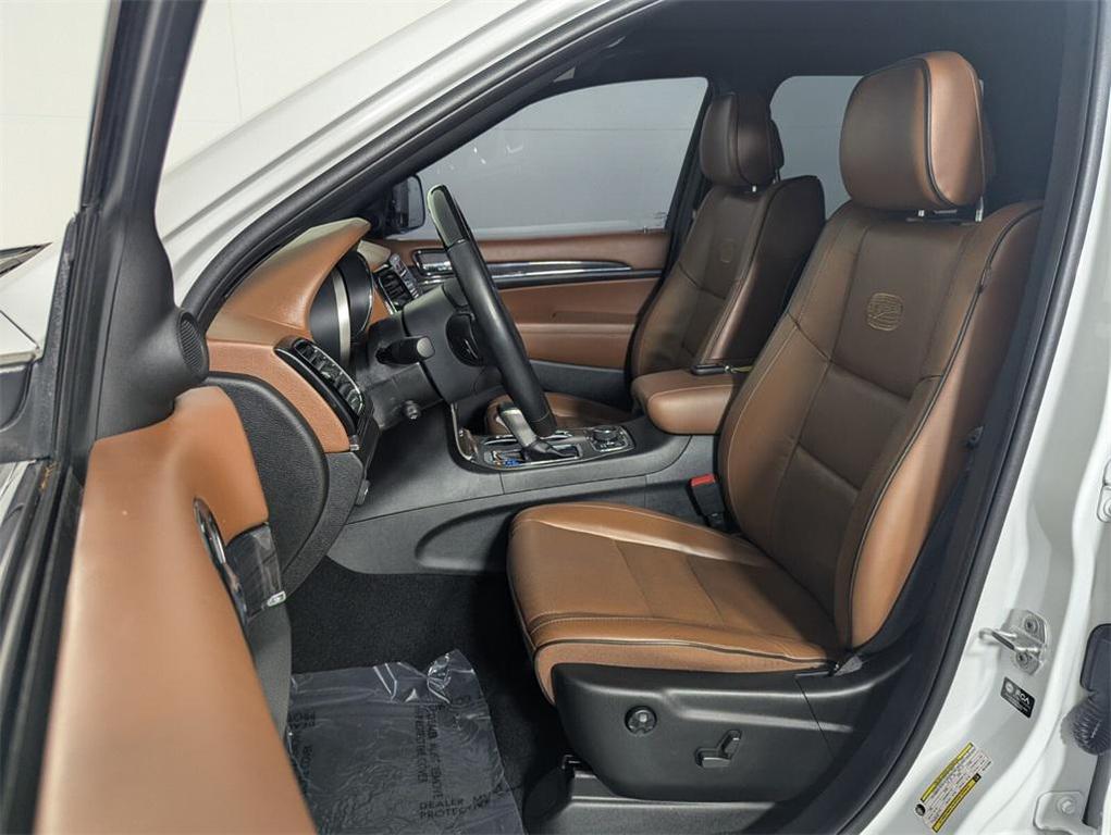 used 2021 Jeep Grand Cherokee car, priced at $24,388