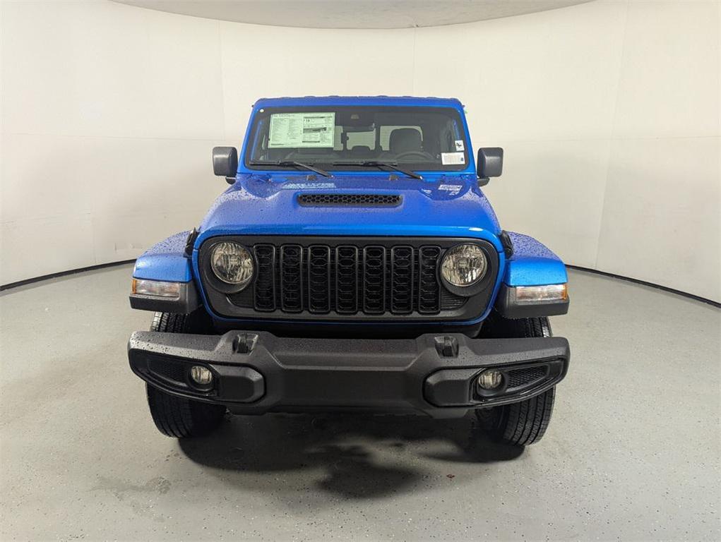 new 2025 Jeep Gladiator car, priced at $42,158