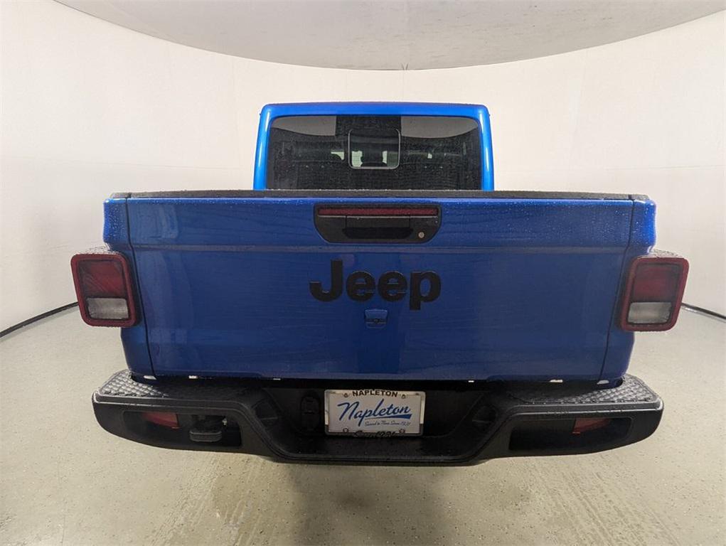 new 2025 Jeep Gladiator car, priced at $42,158