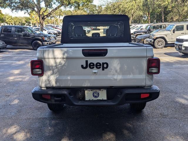 new 2024 Jeep Gladiator car, priced at $31,774